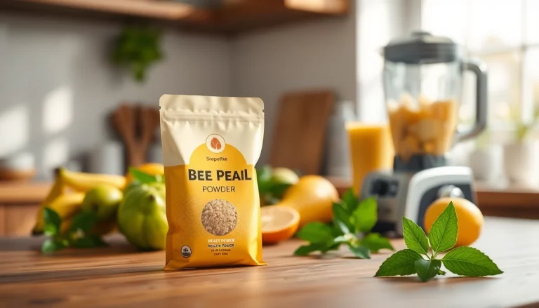 Mixing Bee pearl powder into a smoothie enriched with natural ingredients for health.